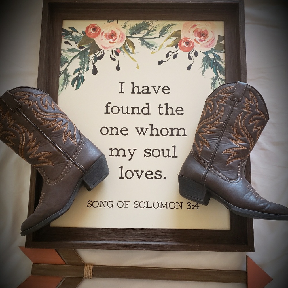 Cowboy/Cowgirl boots